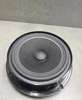 Volkswagen Tiguan Rear door speaker 5N0035453C