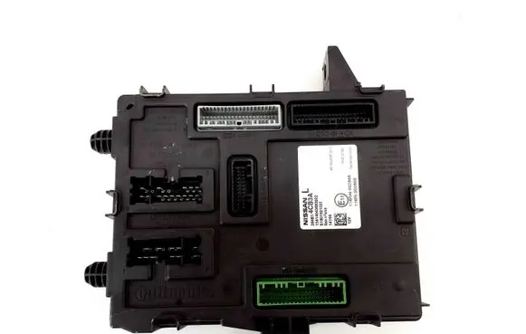 Nissan Qashqai Central body control module 284B14CB3A