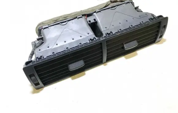 Audi A4 S4 B6 8E 8H Dash center air vent grill 8e0820951