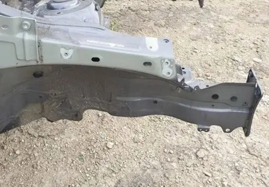 Front quarter panel