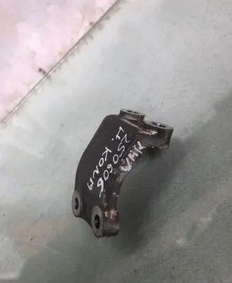 Hyundai Kona II Engine mounting bracket