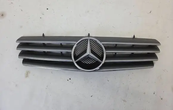Mercedes-Benz CL C215 Front grill A2158880123