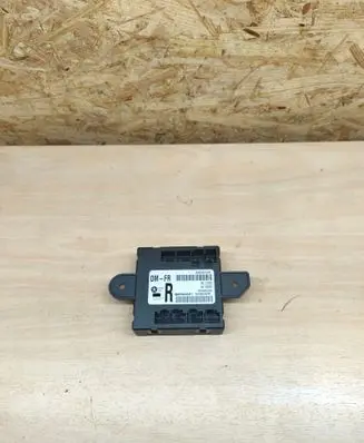 Jeep Grand Cherokee Door control unit/module 68155772AE P68155772AE