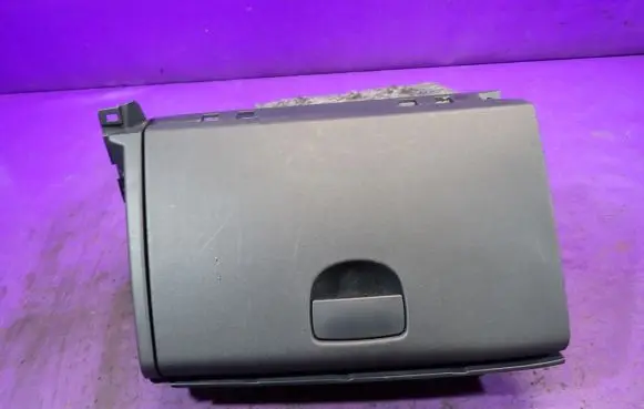 Hyundai i20 (GB IB) Glove box 84529-1J000