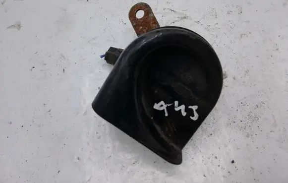 Volkswagen Golf Plus Horn signal E358943