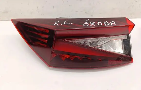 Skoda Enyaq iV Rear/tail lights 5LA945207A