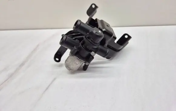 Volkswagen ID.3 Electric auxiliary coolant/water pump 5Q0906457C 1EA121068D