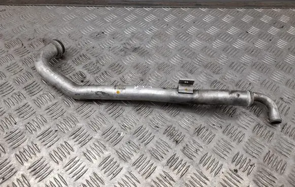 Audi A8 S8 D4 4H Engine coolant pipe/hose 079121070CF