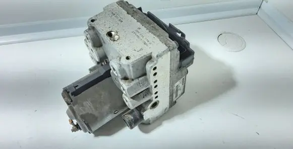 Volkswagen Multivan T4 ABS Pump 701614111D 0265220008 L1903798464
