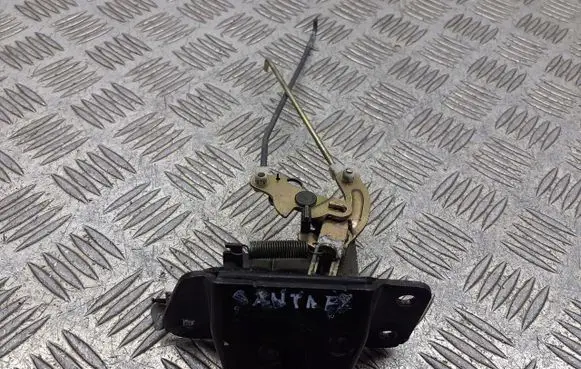 Hyundai Santa Fe Engine bonnet/hood lock/latch loop/hook 