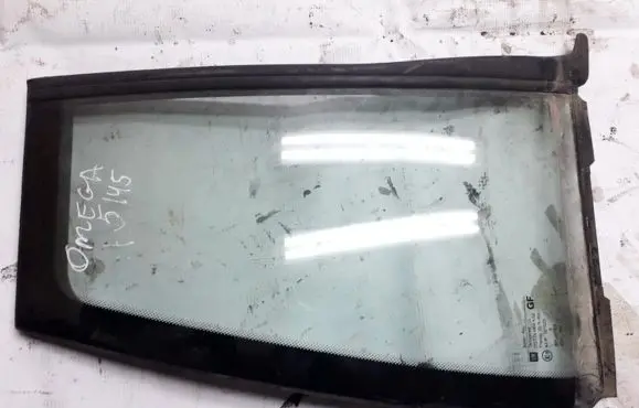 Opel Omega B2 Rear vent window glass 