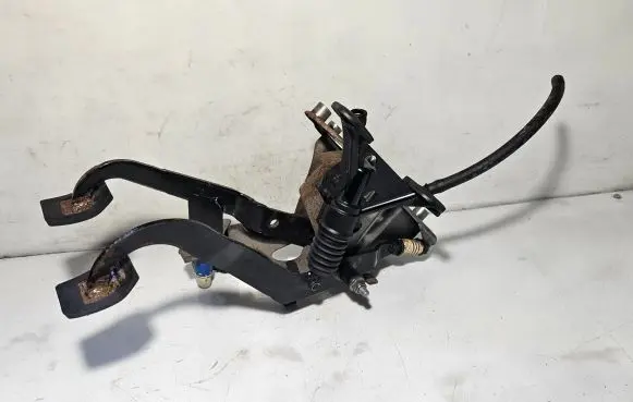 Ford Transit Pedal assembly 6C112450DF 8C162450