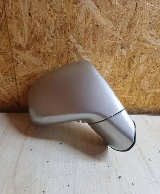 KIA Carens II Front door electric wing mirror
