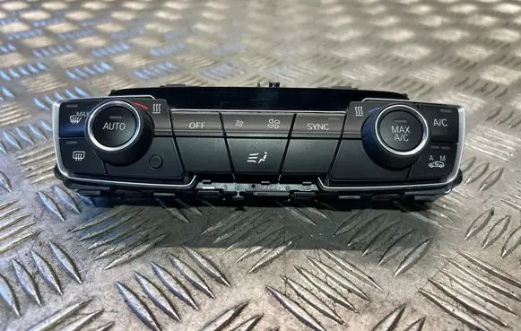 BMW 2 F45 Climate control unit 9371459