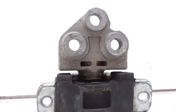 Fiat Punto (188) Engine mount bracket
