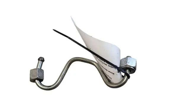 Nissan Qashqai+2 Fuel line pipe 