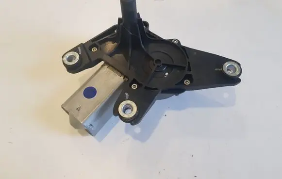 Nissan Juke I F15 Rear window wiper motor 287101KA0A