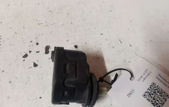 Volkswagen Golf IV Headlight level adjustment motor 1J0941295C