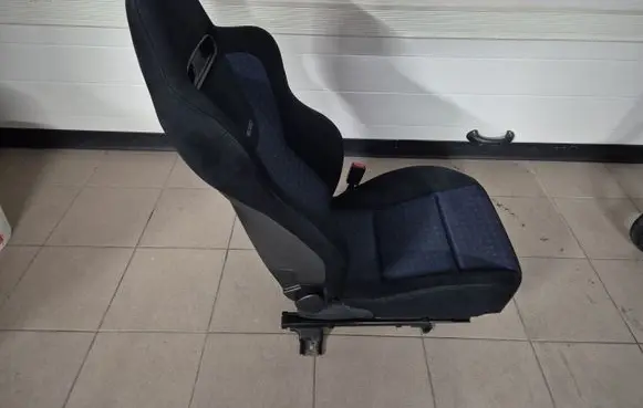 Mitsubishi Lancer Evolution Front passenger seat
