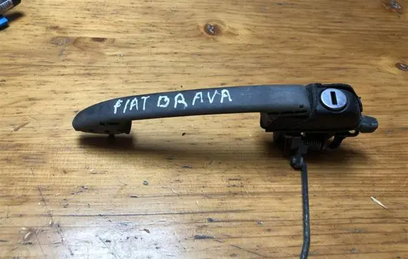 Fiat Bravo - Brava Front door exterior handle