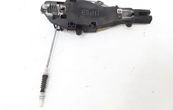BMW 3 E90 E91 Front door exterior handle/bracket 