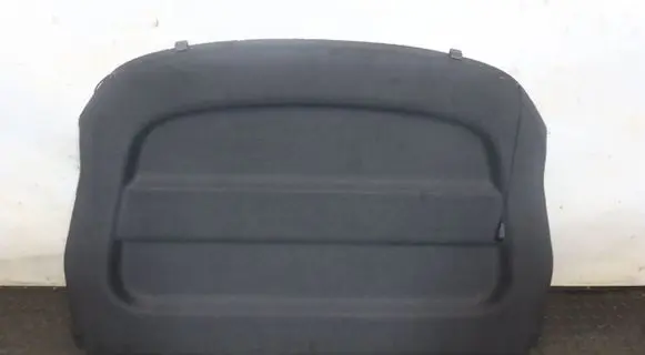 Parcel shelf