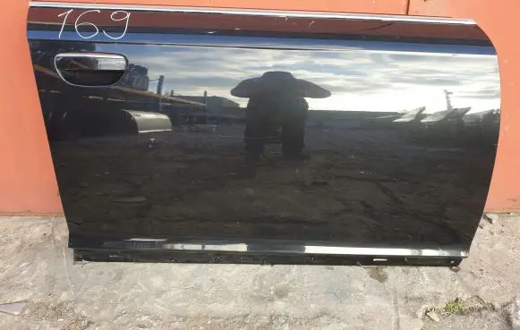 Audi A6 S6 C6 4F Front door