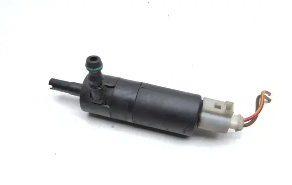 Mercedes-Benz GLK (X204) Headlight washer pump 1005053 170809 123432