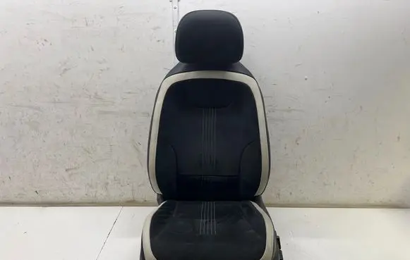 KIA EV6 Front driver seat