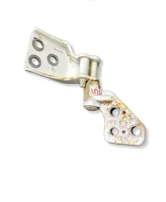 Citroen Berlingo Rear door lower hinge 180606315