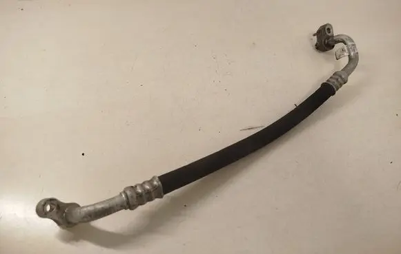 Mercedes-Benz GLS X166 Air conditioning (A/C) pipe/hose A1668307200