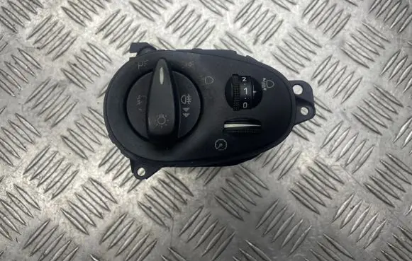 Ford Focus Light switch 98AG13A024AE 04052500 981021C