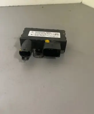 Mercedes-Benz A W169 Glow plug pre-heat relay A6401530479 899087000