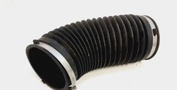 Chrysler Town & Country V Air intake hose/pipe 04861732AB