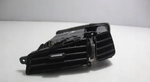 KIA Ceed Dashboard air vent grill cover trim 