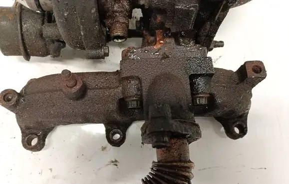 Seat Ibiza III (6L) Exhaust manifold
