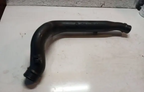 Volvo XC60 Intercooler hose/pipe 30647918