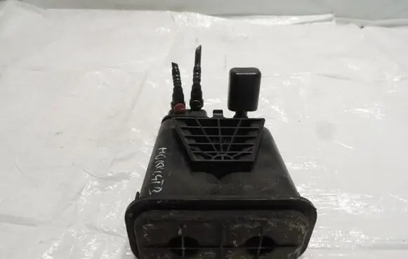 Active carbon filter fuel vapour canister