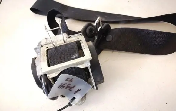 Fiat Punto (188) Front seatbelt 735364892