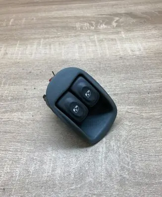 Renault Scenic I Electric window control switch 7700836269 838099G