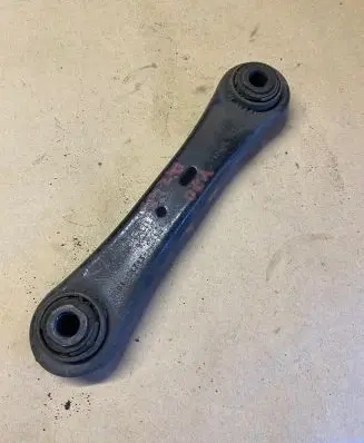 Volvo V70 Rear upper control arm/wishbone