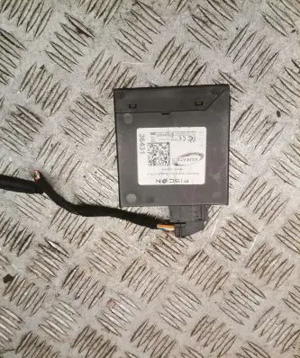 Audi A5 8T 8F Bluetooth control unit module