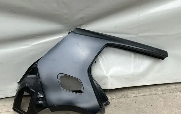 Volkswagen Golf VII Rear arch 5G6813328