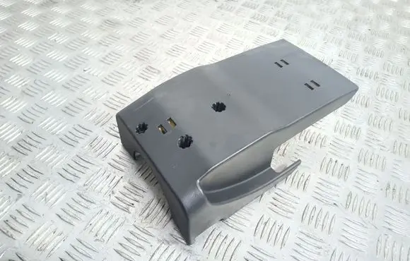 Steering wheel column trim