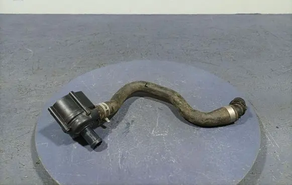 Volvo XC60 Water pump 32222116