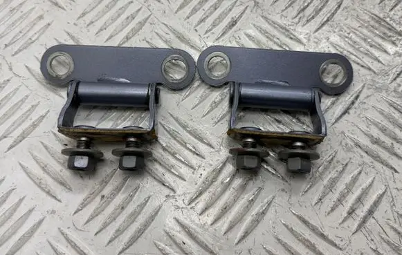 Toyota Verso Tailgate/trunk/boot hinge 6881005010 6881021050