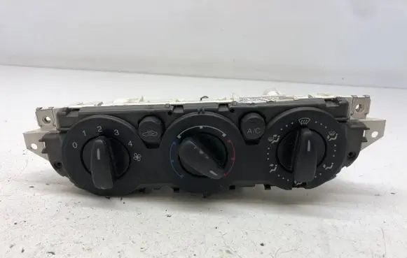Ford Focus Climate control unit 3M5T19980AD