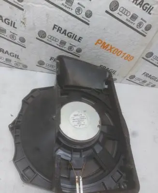 Audi A4 S4 B7 8E 8H Subwoofer speaker 6447121