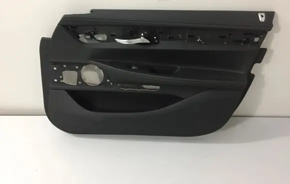 BMW 7 G11 G12 Front door card panel trim
