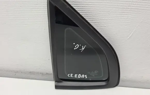 KIA Ceed Rear side window 87810A2000